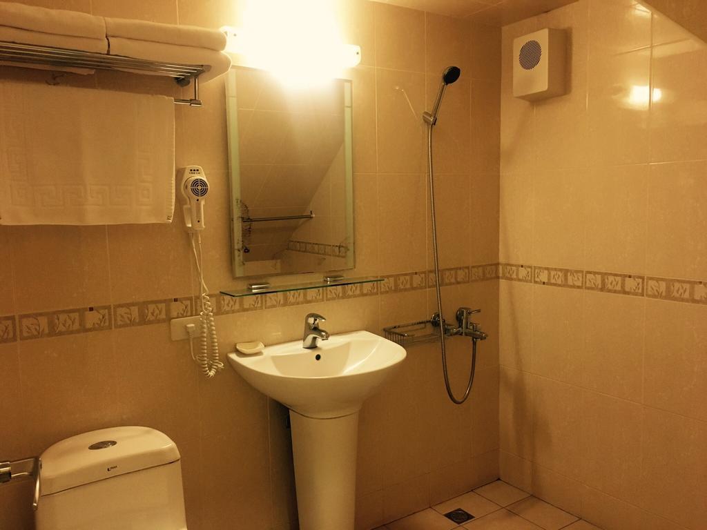 歐之美 Ocean Journey Bnb Hualien Buitenkant foto